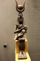 Isis beim Stillen von Horus und die Verehrung der MuttergÃ¶ttinnen